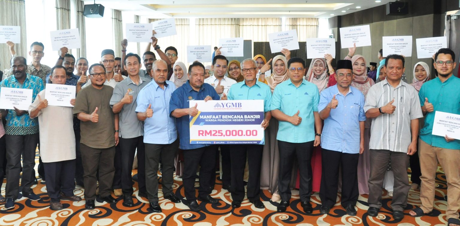 50 AHLI YGMB DI JOHOR BERSYUKUR TERIMA SUMBANGAN MANFAAT BENCANA BANJIR
