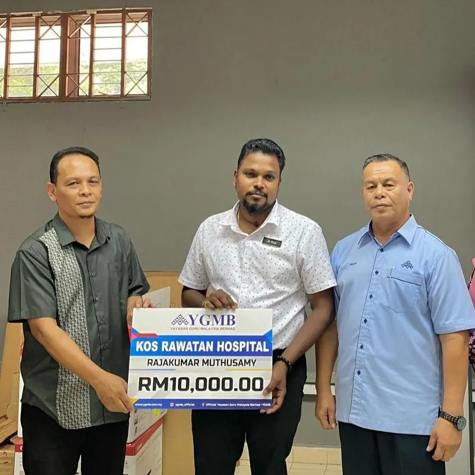 GURU KEMALANGAN PATAH TANGAN TERIMA RM10,000