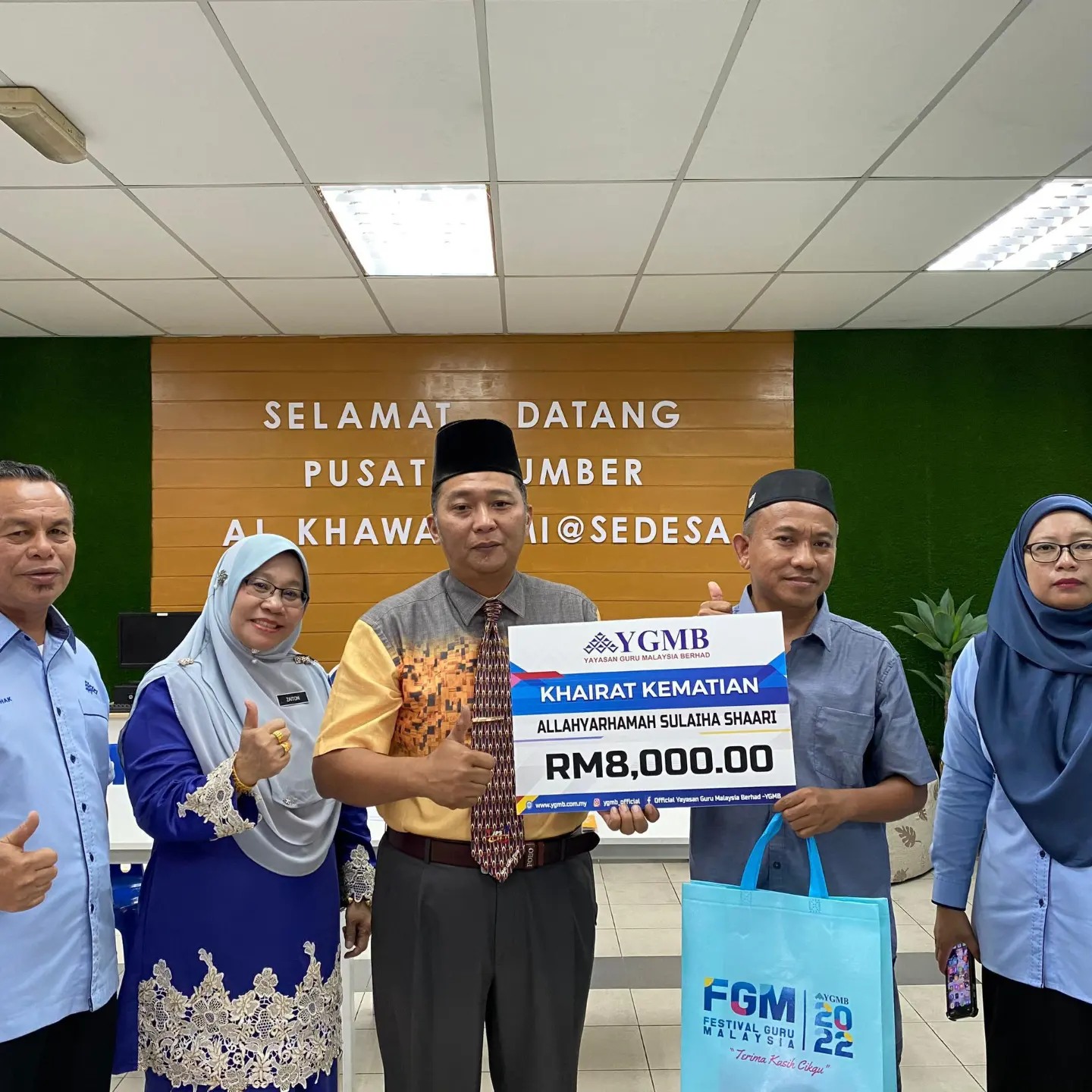 BADAL HAJI BUAT ISTERI